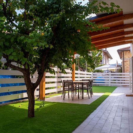 לינה וארוחת בוקר מרטינסיקורו Aria Di Sale מראה חיצוני תמונה